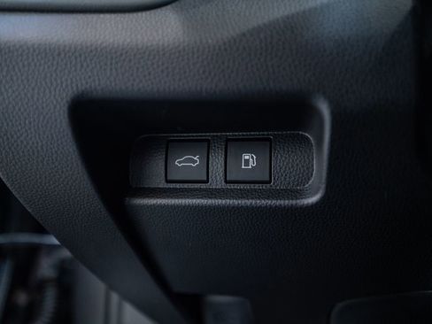 Certified 2024 Toyota Crown Limited image 23