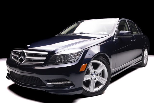 Used 2011 Mercedes-Benz C 300 4MATIC Sedan image 1