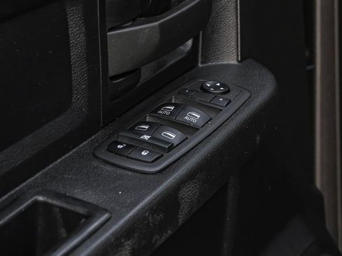 Used 2021 RAM 3500 Tradesman image 44