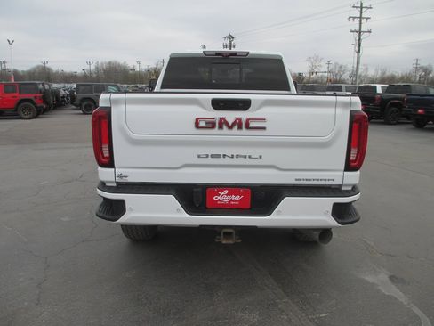 Used 2020 GMC Sierra 2500 Denali w/ Denali Ultimate Package image 5