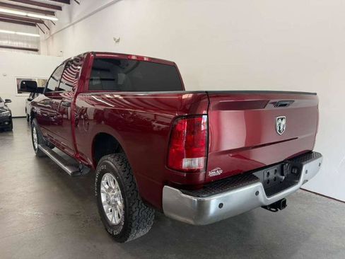 Used 2017 RAM 2500 Tradesman w/ Chrome Appearance Group RWD image 7