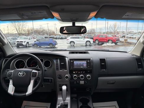 Used 2016 Toyota Sequoia Limited image 13