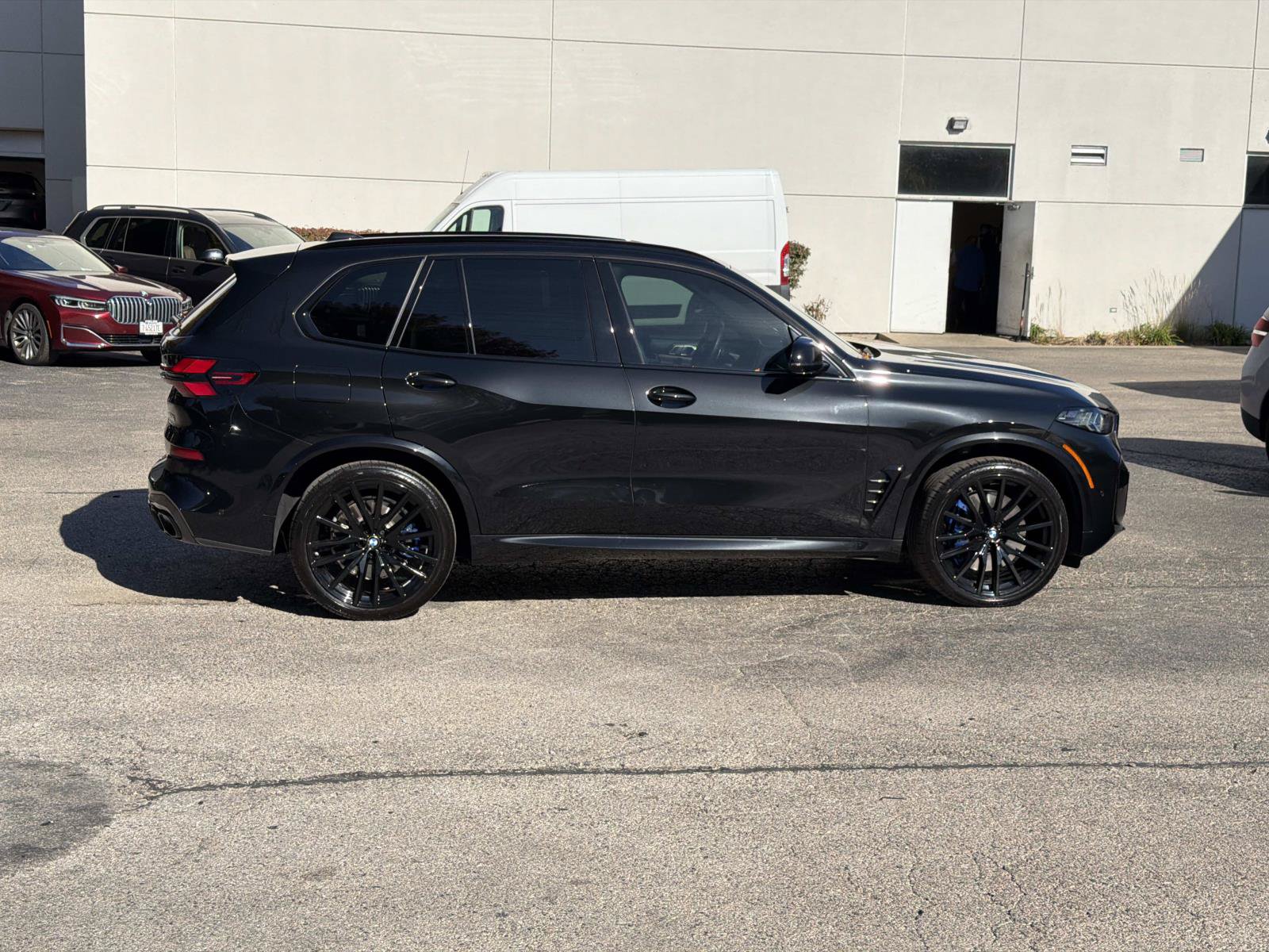 Used 2026 BMW X5 M60i AWD/4WD image 4