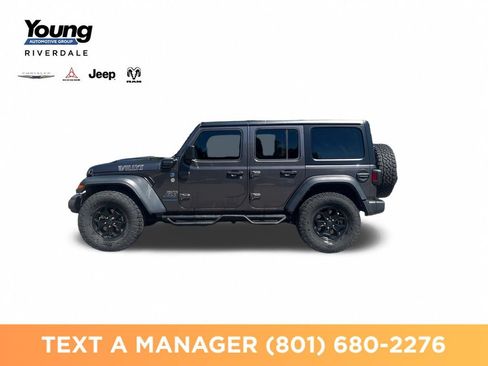Used 2023 Jeep Wrangler Unlimited w/ Cold Weather Group AWD/4WD image 2
