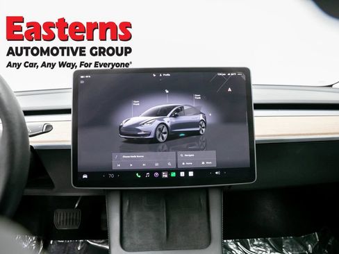 Used 2022 Tesla Model 3 Long Range AWD/4WD image 17