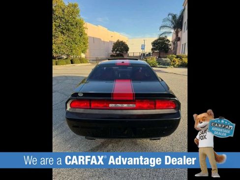 Used 2014 Dodge Challenger SXT RWD image 7