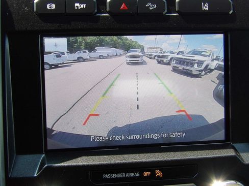 Used 2020 Ford F250 XLT w/ FX4 Off-Road Package AWD/4WD image 24