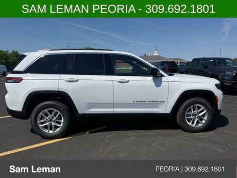 New 2026 Jeep Grand Cherokee Laredo X AWD/4WD image 3