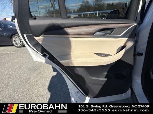 Used 2019 BMW X3 xDrive30i w/ Premium Package image 11