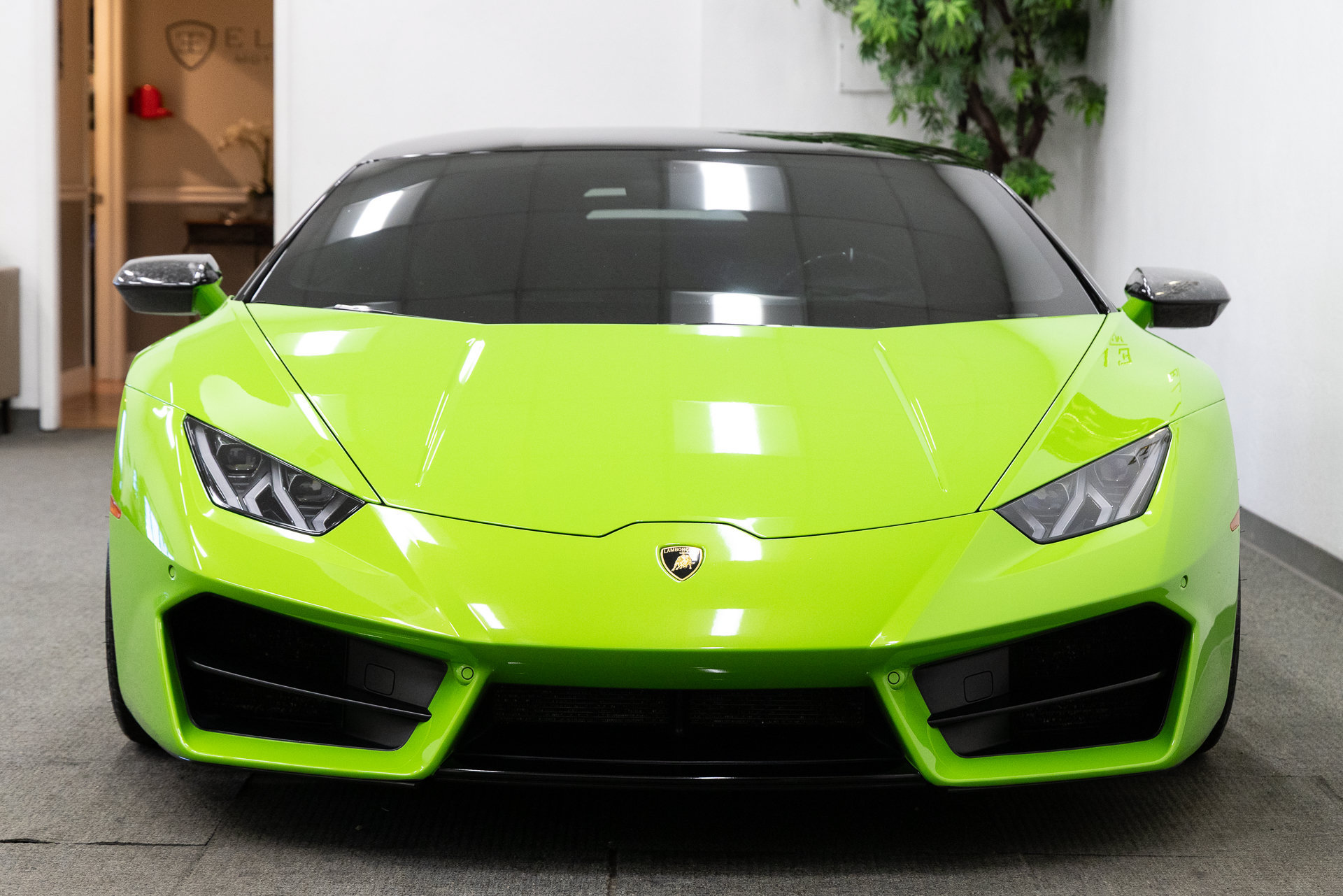 Used 2018 Lamborghini Huracan LP 580-2 RWD image 10