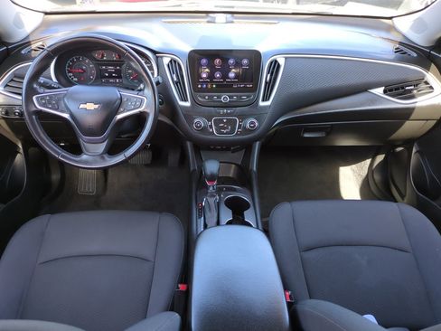 Used 2022 Chevrolet Malibu RS image 13