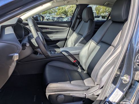 Certified 2025 MAZDA MAZDA3 s FWD image 25