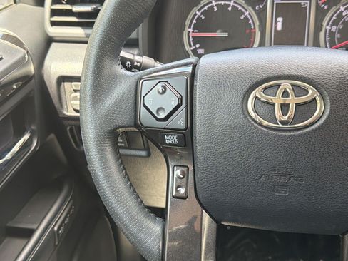 Used 2020 Toyota 4Runner Nightshade AWD/4WD image 9
