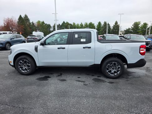 New 2026 Ford Maverick XLT w/ XLT Luxury Package image 2
