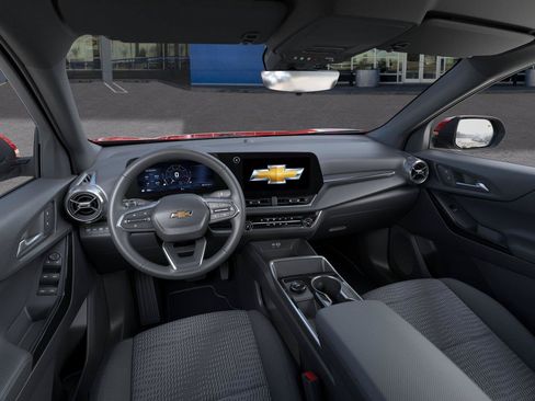 New 2027 Chevrolet Equinox LT w/ Safety and Technology Package FWD image 15