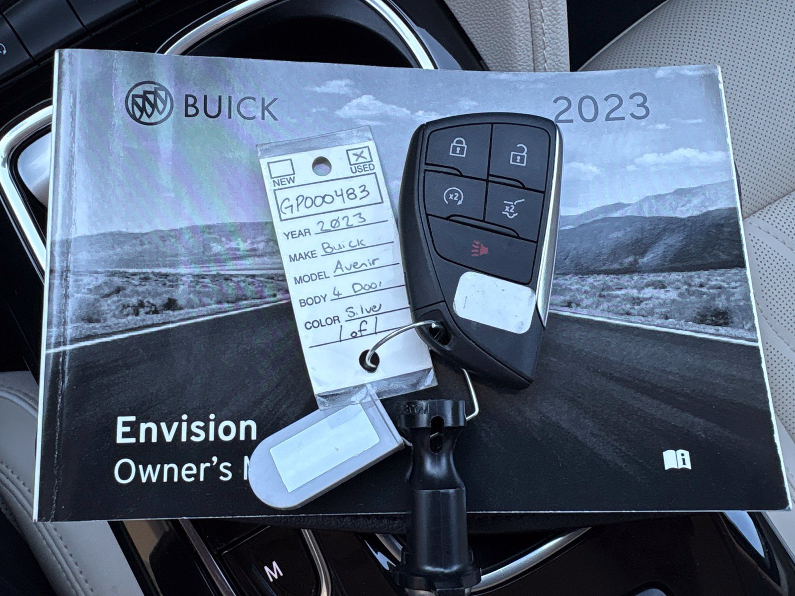 Used 2023 Buick Envision Avenir FWD image 39