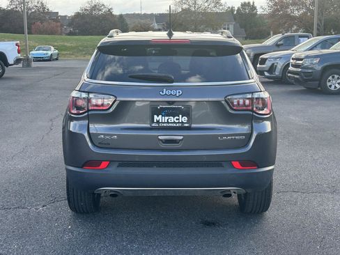 Used 2023 Jeep Compass Limited image 6