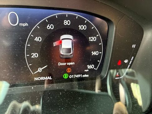 Used 2024 Honda Civic Sport Touring image 11