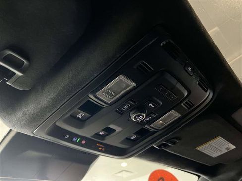 Certified 2023 Cadillac Escalade ESV Sport Platinum w/ LPO, ONYX Package image 32