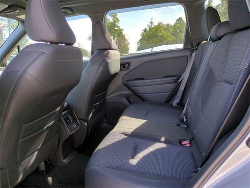 Used 2025 Subaru Forester Premium w/ Convenience Package #2 image 13