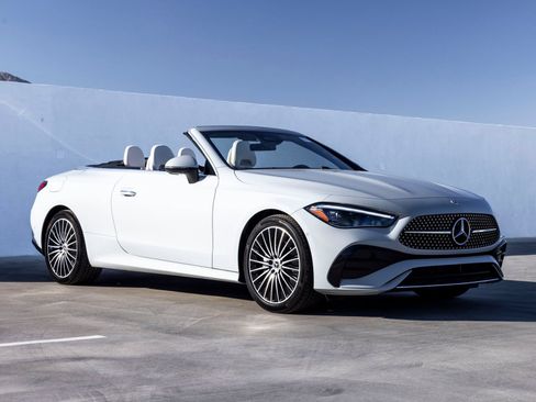 Used 2026 Mercedes-Benz CLE 300 4MATIC Cabriolet image 7
