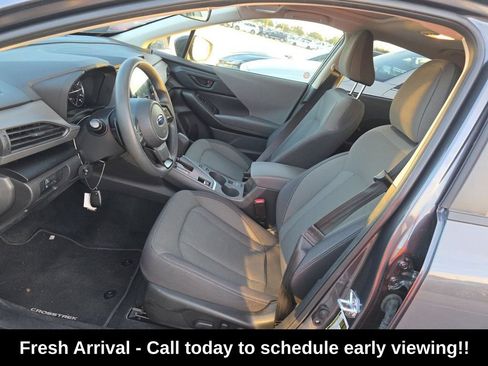 Used 2025 Subaru Crosstrek 2.5i Premium AWD/4WD image 5