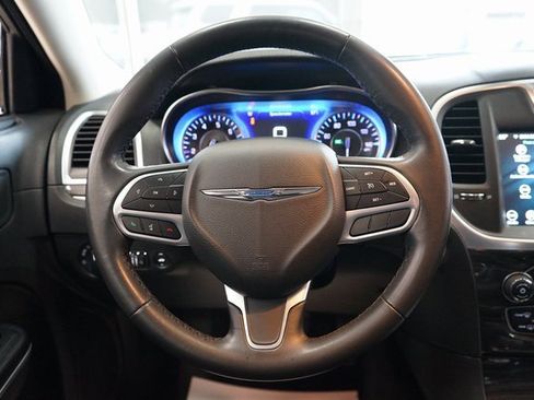 Used 2021 Chrysler 300 Touring w/ Sport Appearance Package image 28