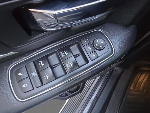 Used 2017 RAM 1500 Sport w/ Convenience Group image 34