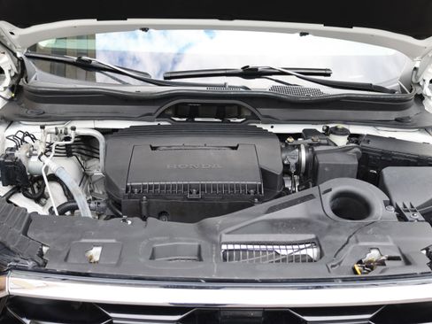 Used 2023 Honda Pilot Touring image 16