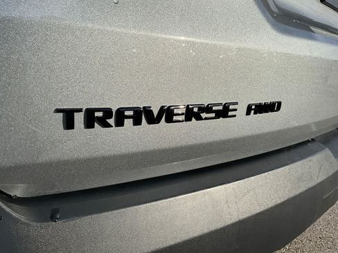 Used 2023 Chevrolet Traverse LT w/ Midnight/Sport Edition AWD/4WD image 19