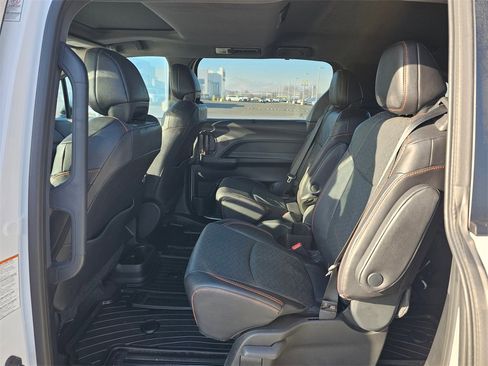 Used 2024 Toyota Sienna XSE image 16