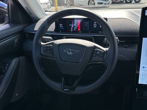 Used 2024 Ford Mustang Mach-E Premium image 18