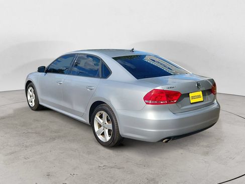Used 2013 Volkswagen Passat 2.5 S FWD image 7