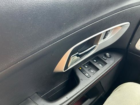 Used 2014 Chevrolet Equinox LT w/ Driver Convenience Package image 27