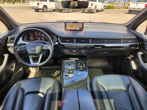Used 2017 Audi Q7 3.0T Premium Plus AWD/4WD image 3