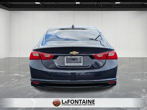 Used 2018 Chevrolet Malibu LT image 4