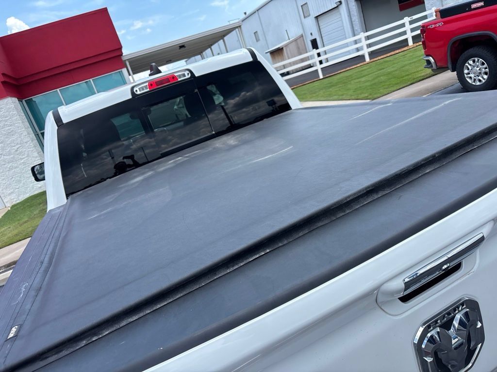Used 2021 RAM 1500 Laramie AWD/4WD image 5