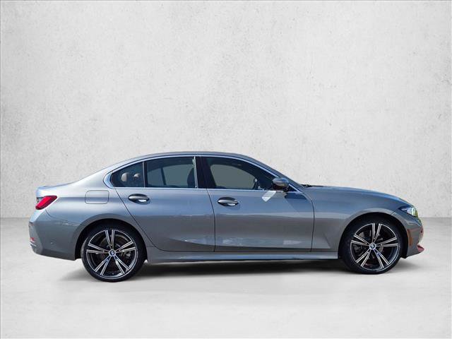 Used 2024 BMW 330i Sedan w/ Premium Package RWD image 4