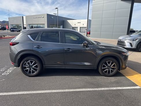 Used 2018 MAZDA CX-5 Touring image 3
