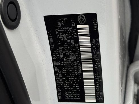 Used 2026 Toyota Camry XLE FWD image 32