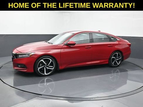 Used 2018 Honda Accord Sport image 3