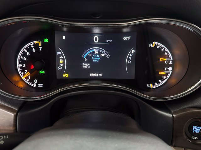 Used 2018 Jeep Grand Cherokee Laredo AWD/4WD image 15