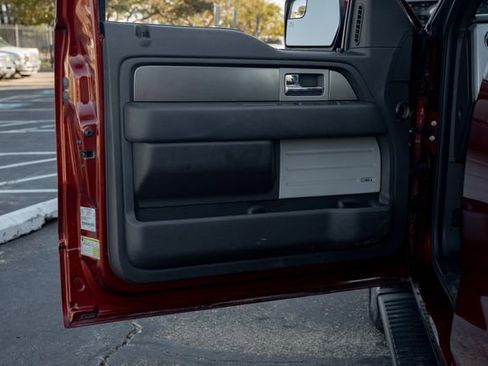 Used 2014 Ford F150 FX4 w/ Equipment Group 402A Luxury image 20