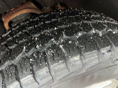 Used 2018 Chevrolet Silverado 1500 LT w/ All Star Edition image 28