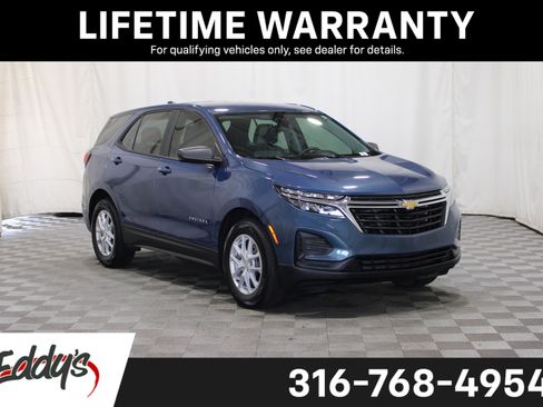 Used 2024 Chevrolet Equinox LS FWD image 1
