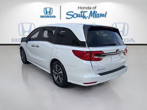 Certified 2023 Honda Odyssey Touring image 5