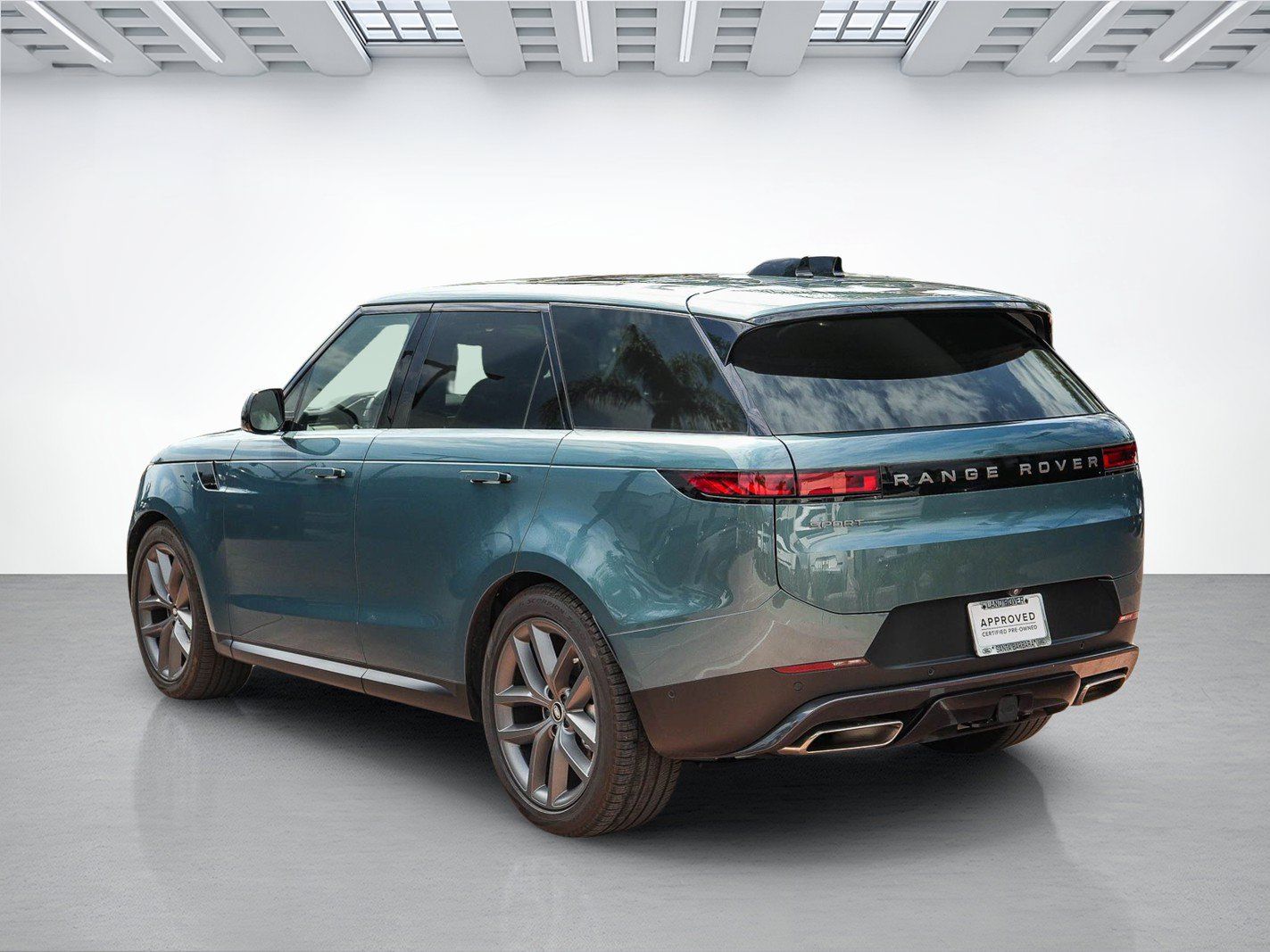 Certified 2025 Land Rover Range Rover Sport SE AWD/4WD image 7