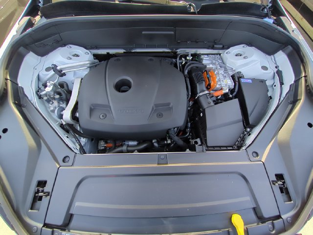 Certified 2023 Volvo XC90 T8 Plus w/ Protection Package Premier AWD/4WD image 11
