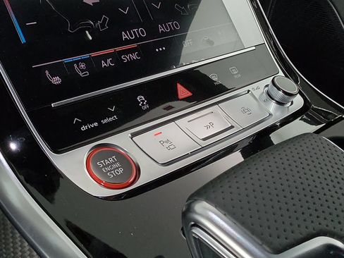 New 2026 Audi SQ8 Prestige AWD/4WD image 27