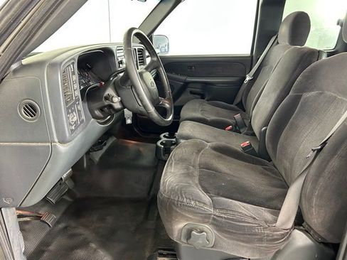 Used 2002 Chevrolet Silverado 2500 LS w/ Snow Plow Prep Pkg AWD/4WD image 30